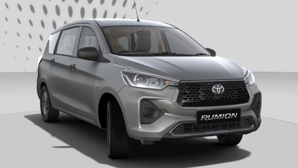 Toyota Rumion E Manual Base Variant Launched At Rs 9 56 Lakh Toyota Rumion E Manual Base Variant Launched At Rs 9 56 Lakh