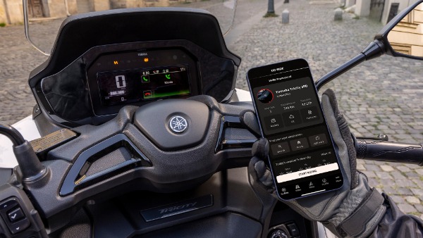 yamaha tricity 300 screen