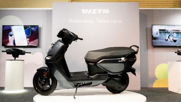 ather rizta showroom