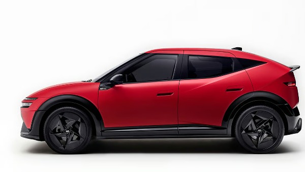 Hyundai Ioniq 3 EV Unveiled With 496 KM Range