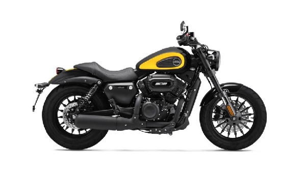 Keeway V302C Cruiser Bike Launched In India With New Yellow Colour