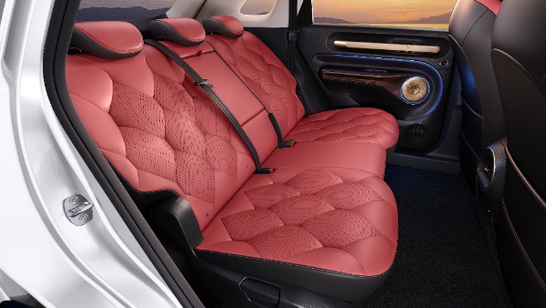 MG Windsor EV Becomes India s No 1 Electric Car Again