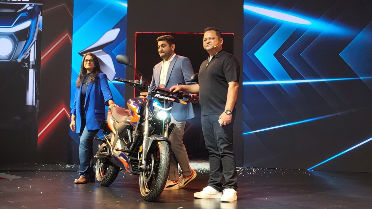 ഒറ്റത്തവണ കുത്തിയിട്ടാൽ 180 KM ഓടാം, വില ₹99,999 മാത്രം! ഇലക്ട്രിക് ബൈക്ക് വാങ്ങാൻ ഇനിയും മടിച്ച് നിൽക്കണോ? - Malayalam DriveSpark