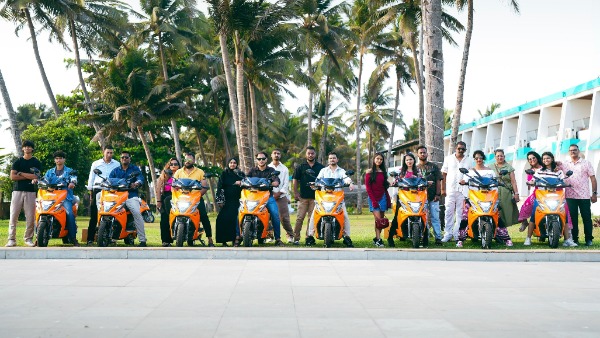 New Simple Ultra Electric Scooter Launched With 400 KM Range On A Single Charge