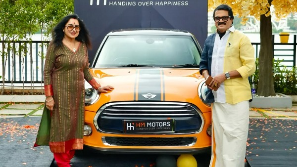 Singer MG Sreekumar Buys Used Mini Cooper Luxury Hatchback Singer MG Sreekumar Buys Used Mini Cooper Luxury Hatchback