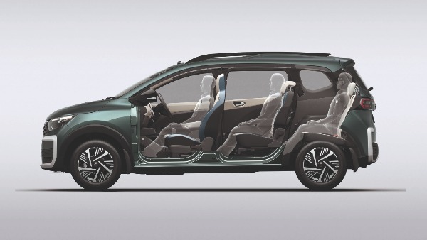 Nissan Gravite CNG Launched At Rs 82 999