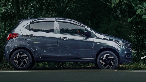 tata tiago side