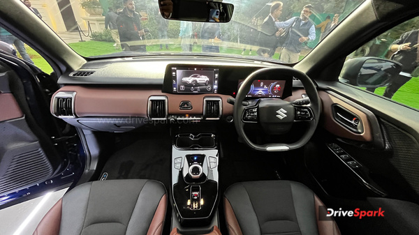 maruti suzuki e-vitara interior