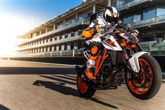 2017 KTM Super Duke 1290 R