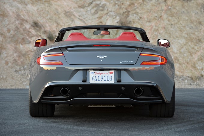 Aston Martin Vanquish Volante