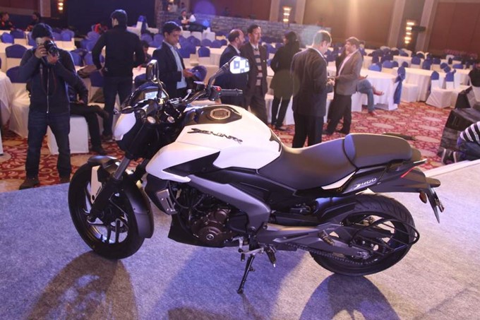 Bajaj Dominar 400