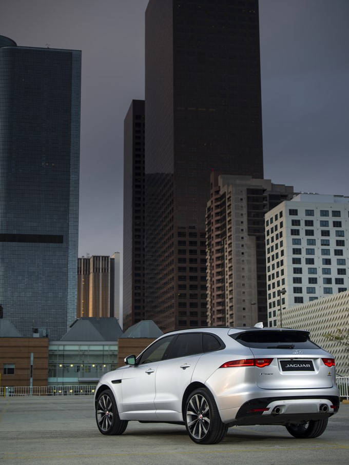 Jaguar F-Pace