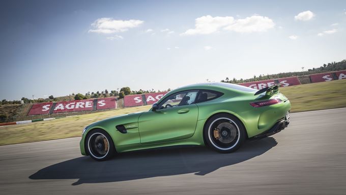 Mercedes-AMG GT R
