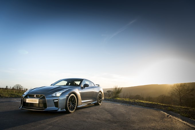 Nissan GT-R