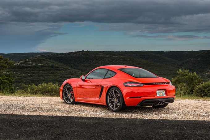 Porsche 718 Cayman