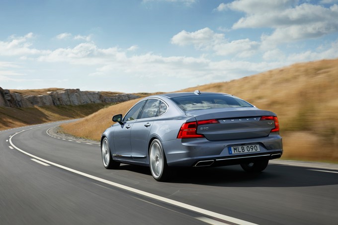 Volvo S90