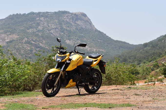 TVS Apache RTR 200 4V