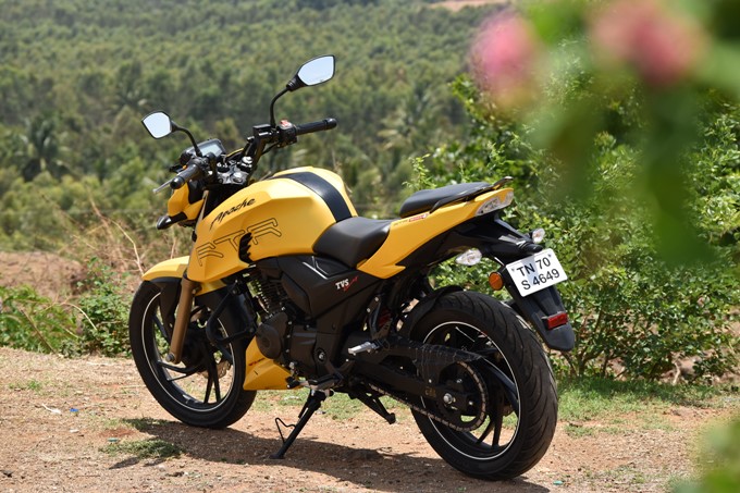 TVS Apache RTR 200 4V