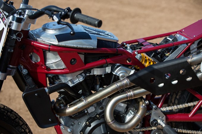 Indian Scout FTR750