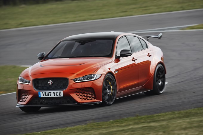 Jaguar XE SV Project 8