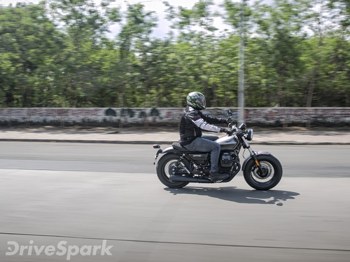 Moto Guzzi V9 Bobber