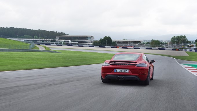 Porsche 718 Cayman GTS