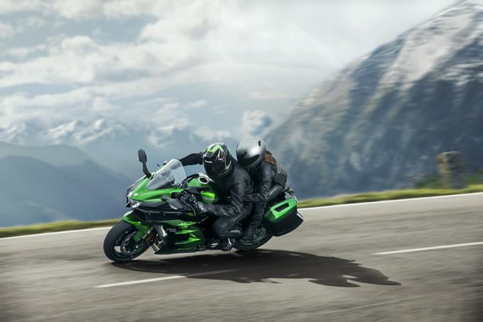 Kawasaki Ninja H2 SX