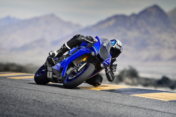 2018 Yamaha YZF-R1