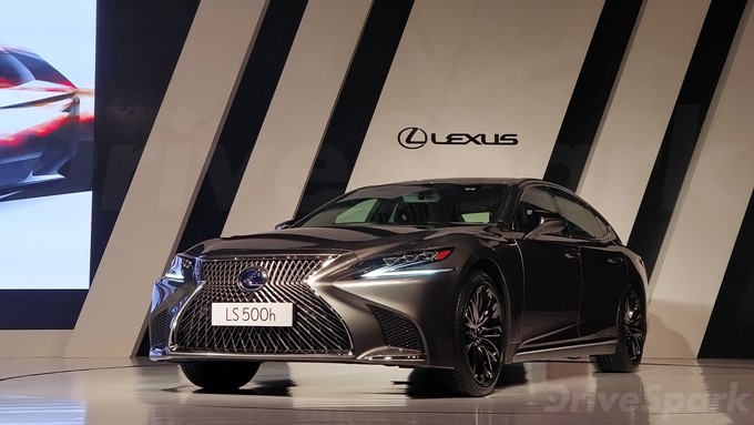 Lexus LS 500h