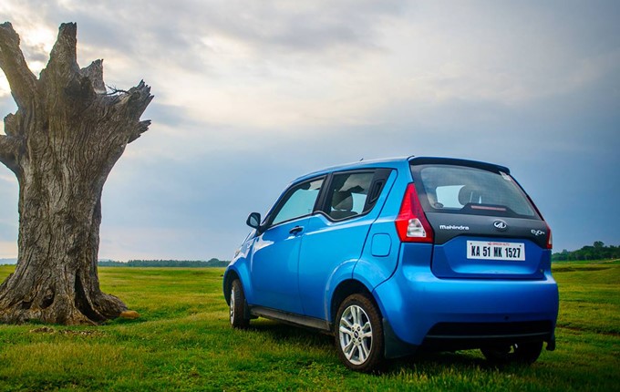 Mahindra e2o Plus