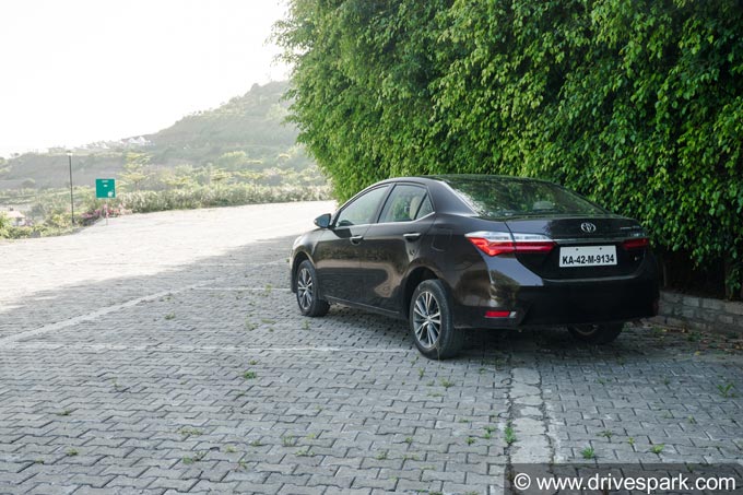 Toyota Corolla Altis