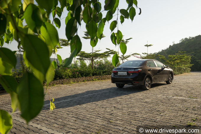 Toyota Corolla Altis