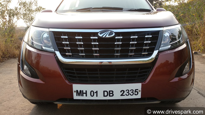 2018 Mahindra XUV500