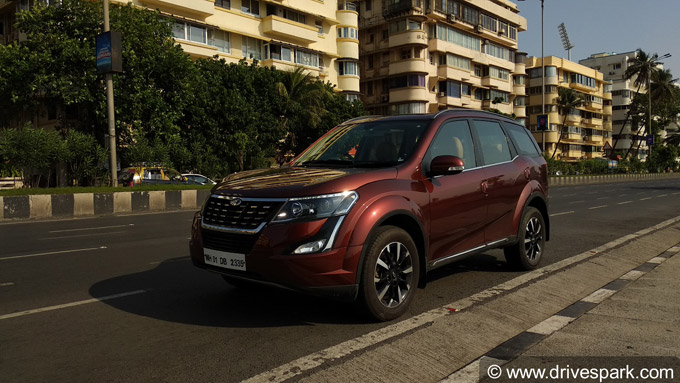 2018 Mahindra XUV500