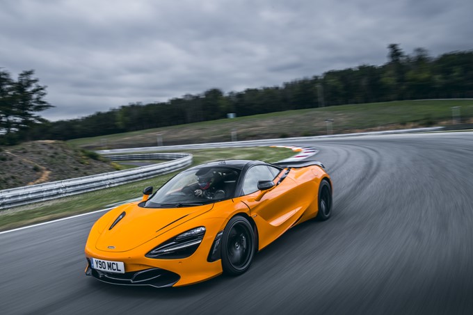 McLaren 720S Track Pack