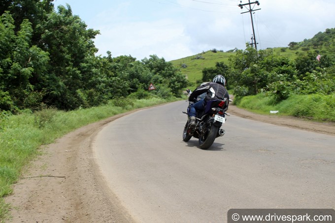 Yamaha YZF R15 v3-0