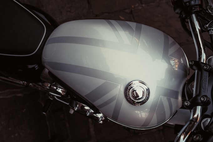 2019 Triumph Bonneville T120 Diamond Edition