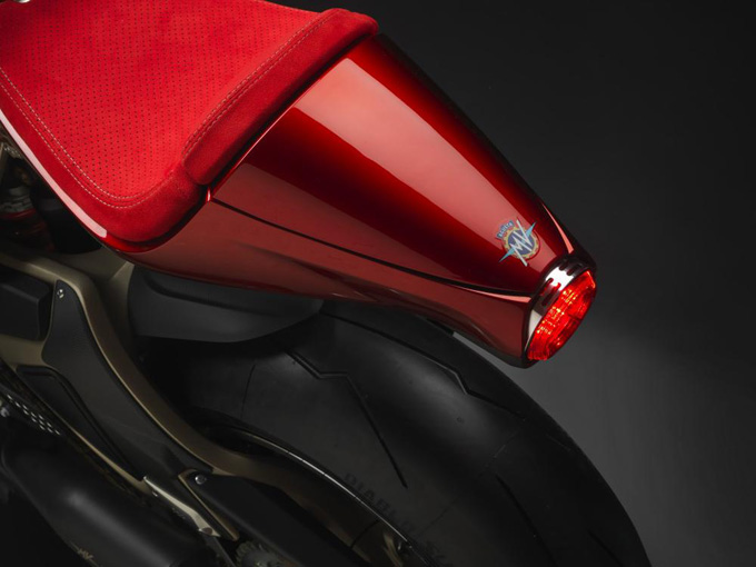 MV Agusta Superveloce 800