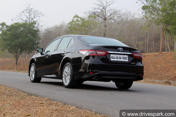 2019 Toyota Camry Hybrid