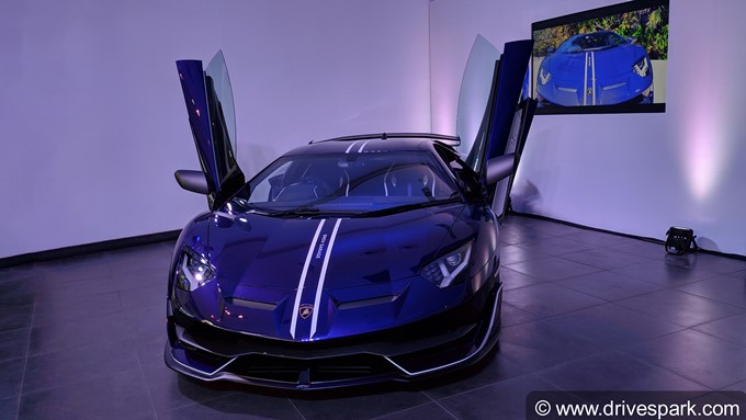 Lamborghini Aventador SVJ