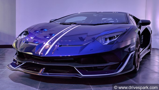 Lamborghini Aventador SVJ
