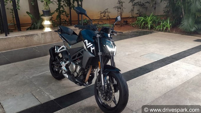 CFMoto 300NK
