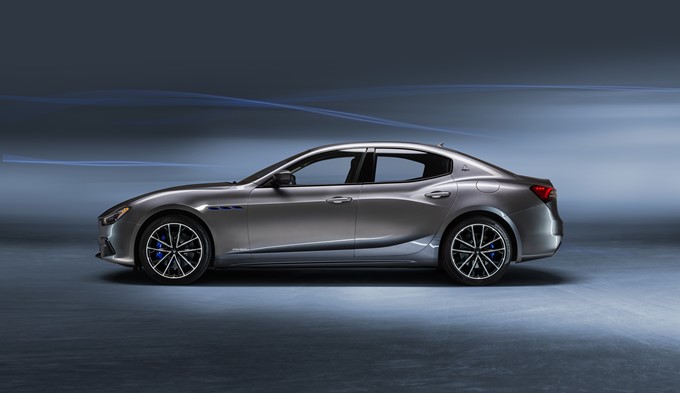 2021 Maserati Ghibli Hybrid