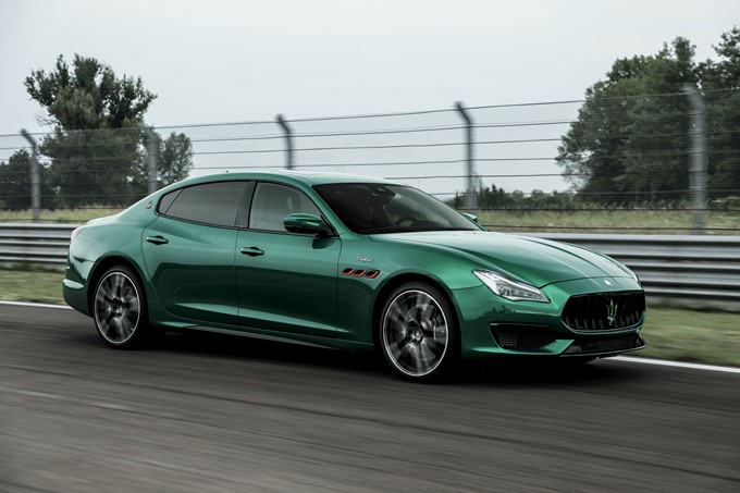 Maserati Quattroporte Trofeo