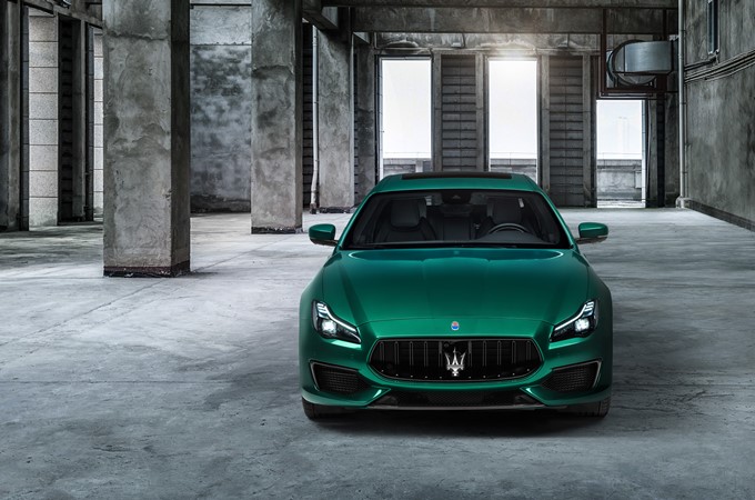 Maserati Quattroporte Trofeo