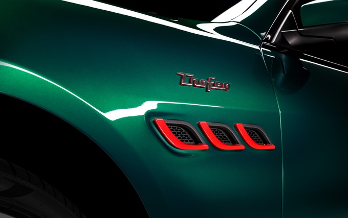 Maserati Quattroporte Trofeo