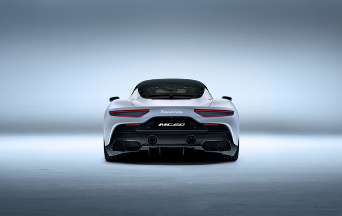 Maserati MC20