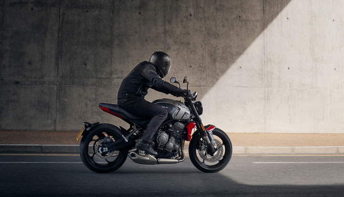 Triumph Trident 660