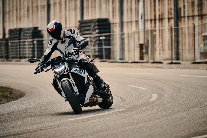 2021 BMW S 1000 R