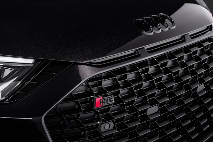 2021 Audi R8 RWD Panther Edition